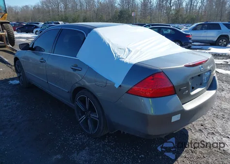 2007 Honda Accord 3.0 Ex z USA, uszkodzony, nr VIN 1HGCM66547A060327